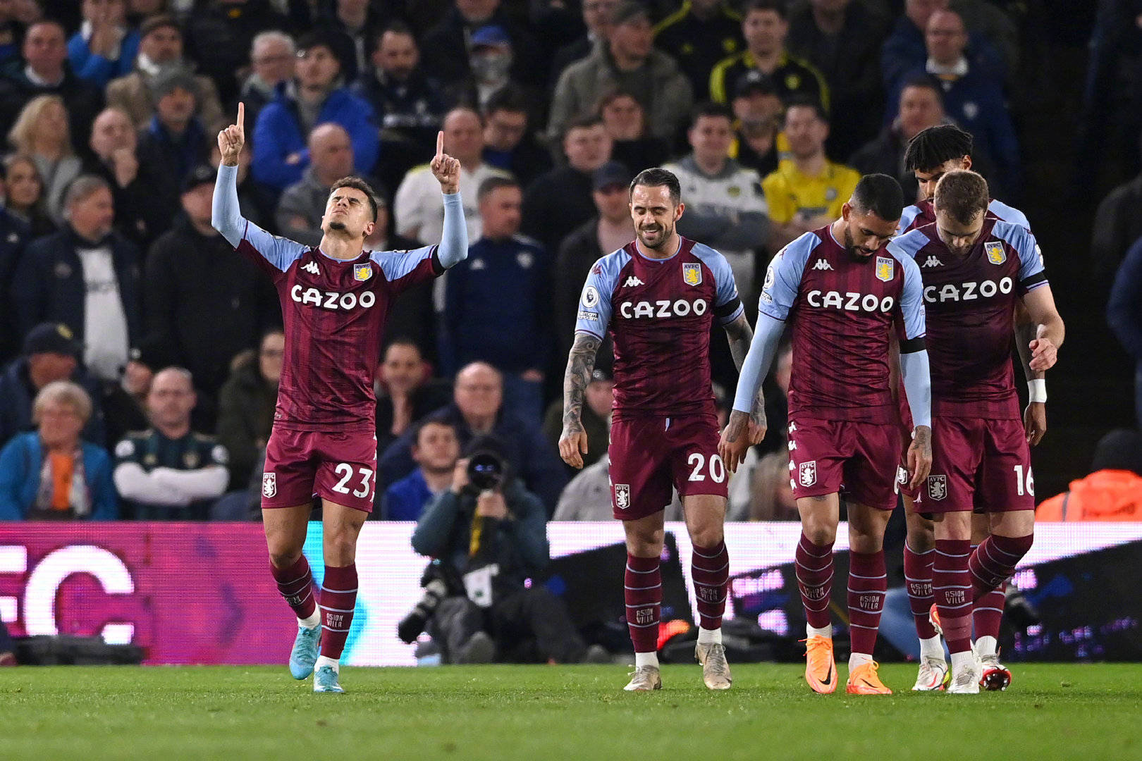 赛场上的不 赛场上的不