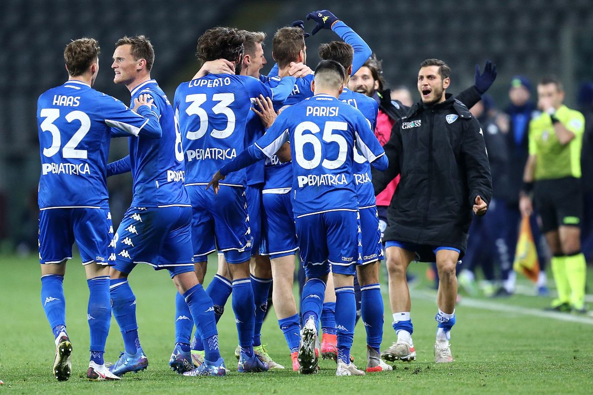 持其在欧洲 持其在欧洲